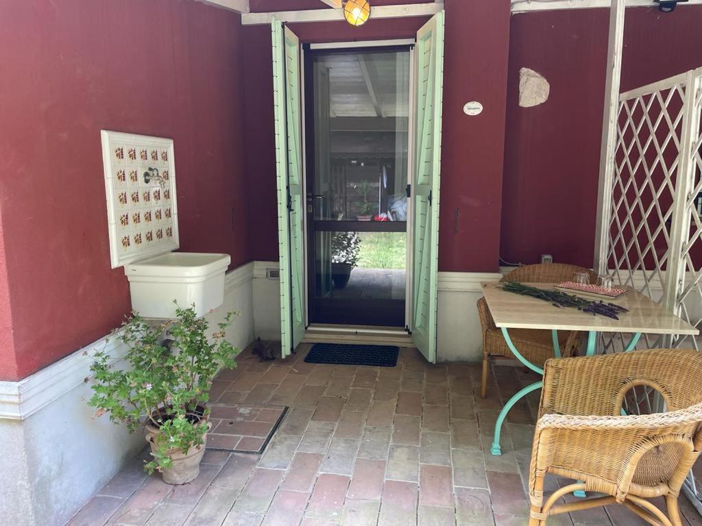 Borgo Rosso Country House B&B Sirolo Exterior photo