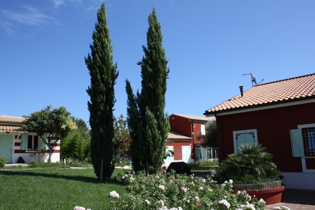 Borgo Rosso Country House B&B Sirolo Exterior photo