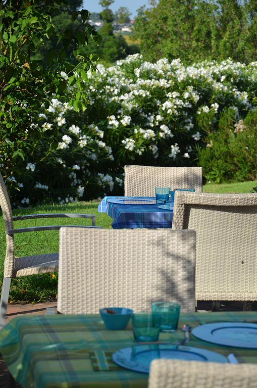 Borgo Rosso Country House B&B Sirolo Exterior photo